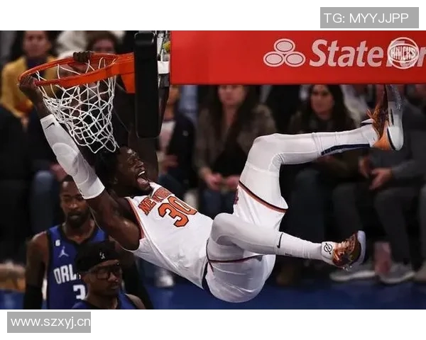 兰德尔上半场表现出色10投6中贡献15分3篮板3助攻数据全面 兰德尔上半场表现出色10投6中贡献15分3篮板3助攻数据全面