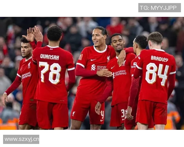 范迪克强调面对曼联是提升球队表现的重要机会 范迪克强调面对曼联是提升球队表现的重要机会