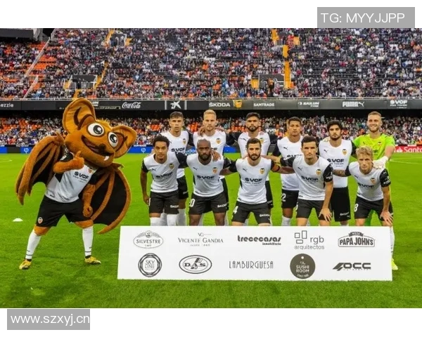 维尼修斯社交媒体分享照片激励球队期待国家德比盛战明日相见共享激情时刻